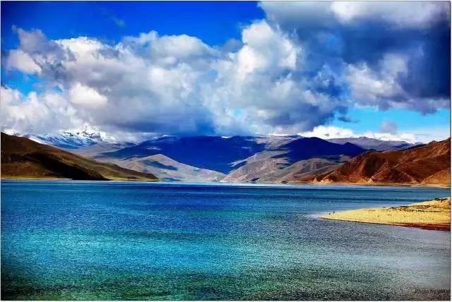 西藏阳光下的传奇故事