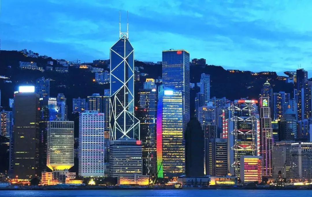 香港青春足迹,东方明珠的青春印记