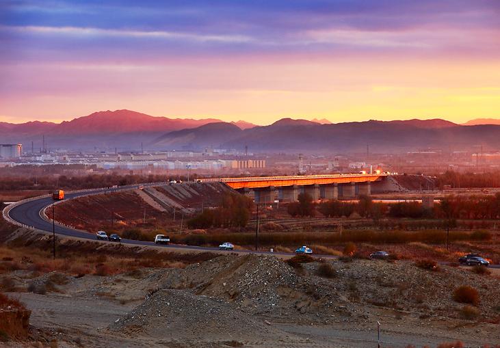 乌海,乘风破浪的自信起航之旅